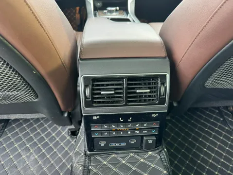 Jaguar XFL