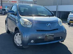 Toyota iQ