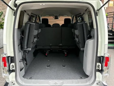 Nissan Vanette