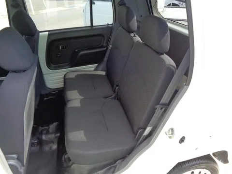Daihatsu Naked
