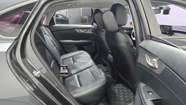 Kia Cerato (K3)