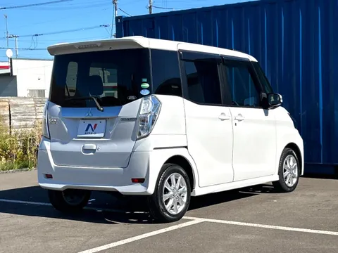 Mitsubishi eK Space Custom