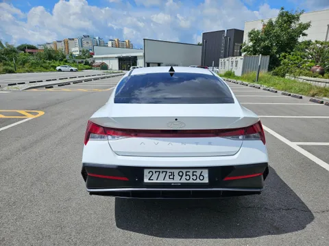 Hyundai Elantra (Avante)