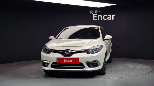 Renault SM3
