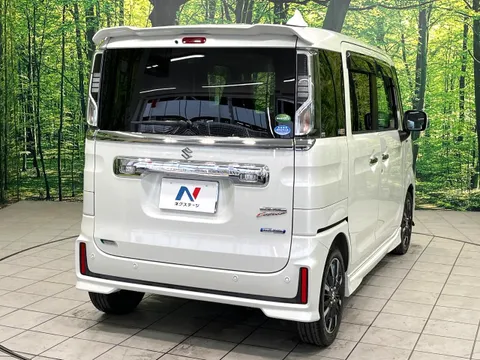 Suzuki Spacia Custom