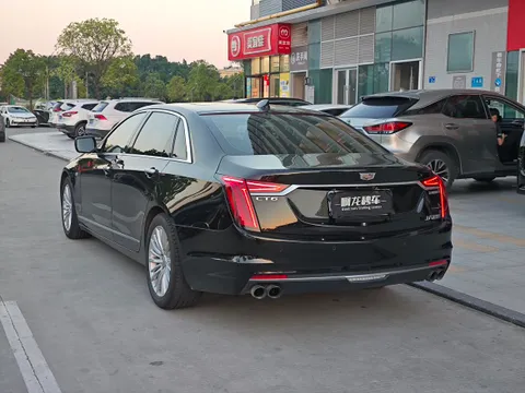 Cadillac CT6