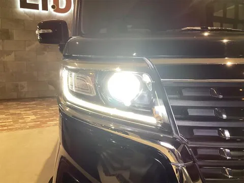 Suzuki Spacia Custom