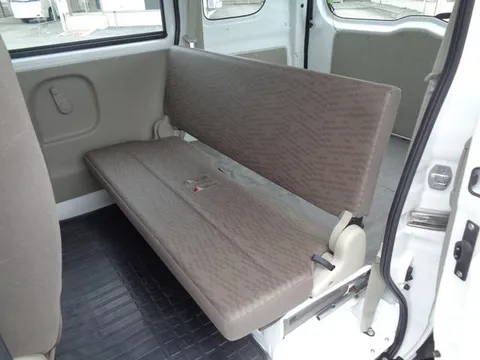 Mitsubishi Minicab Van