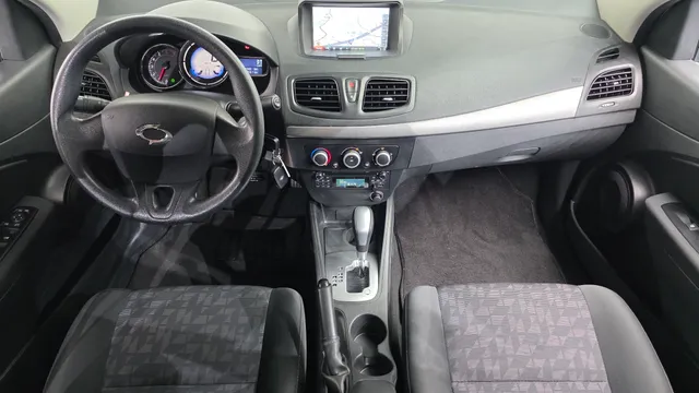 Renault SM3