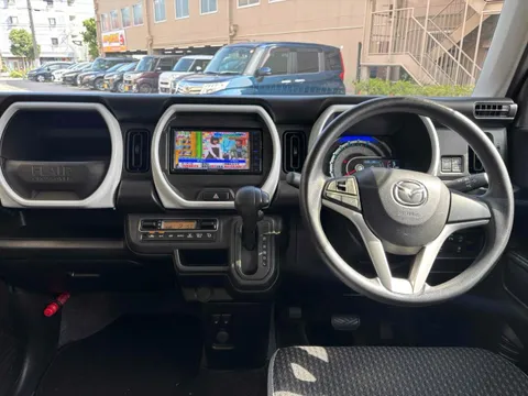 Mazda Flair Crossover