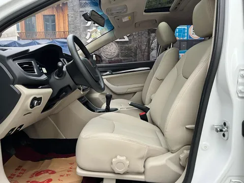 Roewe 360