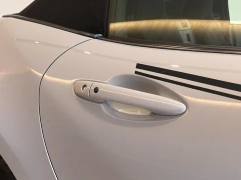 Mazda MX-5 (Roadster)
