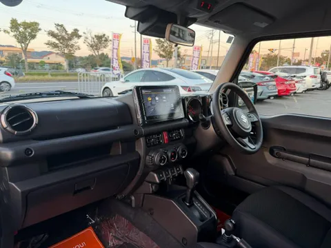 Suzuki Jimny Nomade
