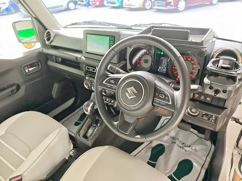 Suzuki Jimny Sierra