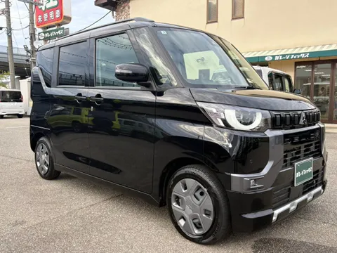 Mitsubishi Delica Mini