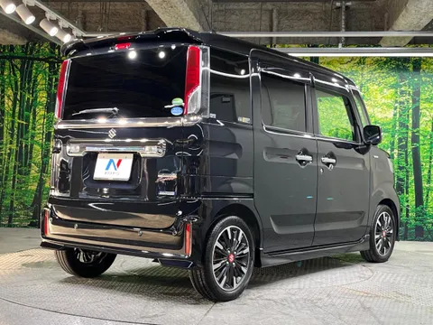 Suzuki Spacia Custom