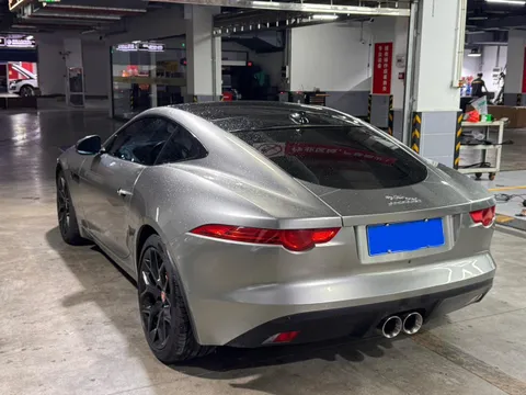 Jaguar F-Type