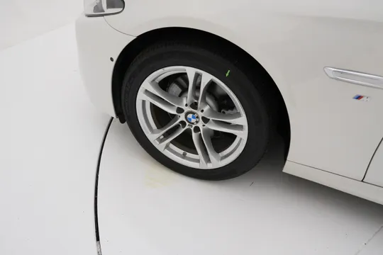 BMW BMW