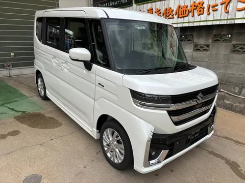 Suzuki Spacia Custom