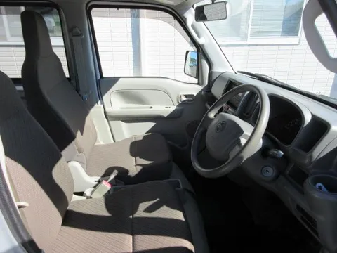 Nissan Clipper