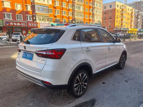Roewe RX3