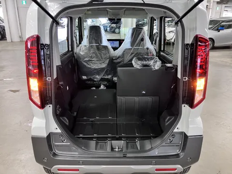 Suzuki Spacia Gear