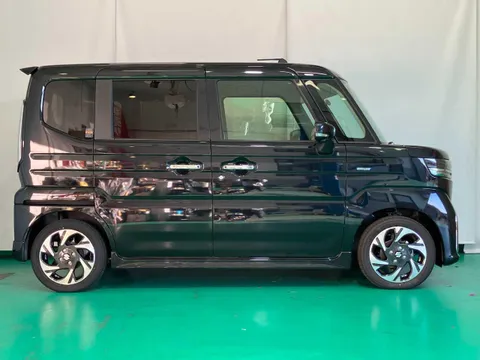 Suzuki Spacia Custom