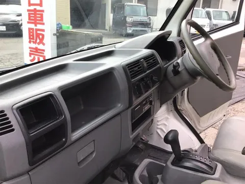 Mitsubishi Minicab Truck