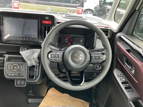 Suzuki Spacia Custom
