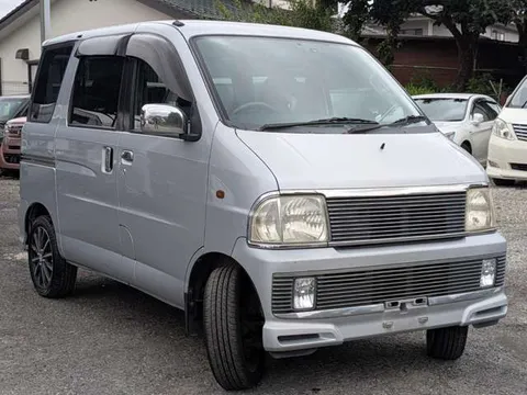 Daihatsu Atrai Wagon