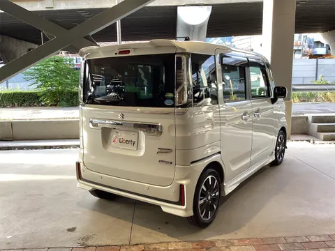 Suzuki Spacia Custom