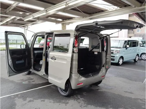 Suzuki Spacia Base