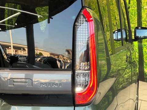 Mitsubishi Delica Mini