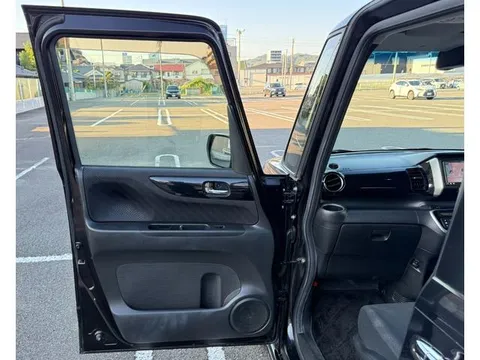 Honda N-BOX Plus Custom