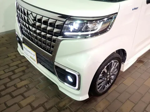 Suzuki Spacia Custom