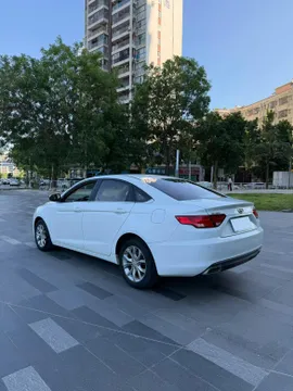 Geely Emgrand GL