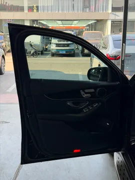Mercedes-Benz Mercedes-Benz GLC