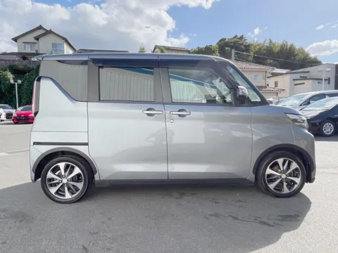Mitsubishi eK X Space