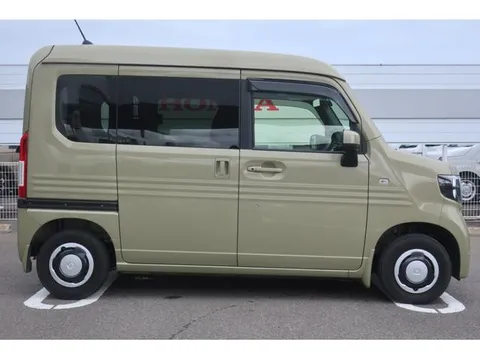 Honda N-VAN Plus Style