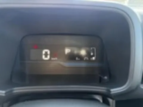 Nissan Clipper Van