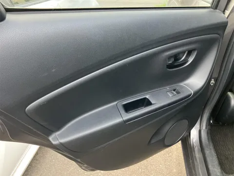 Toyota Yaris (Vitz)