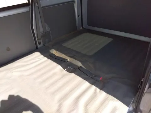 Mitsubishi Minicab Van