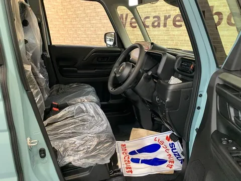 Suzuki Spacia Gear