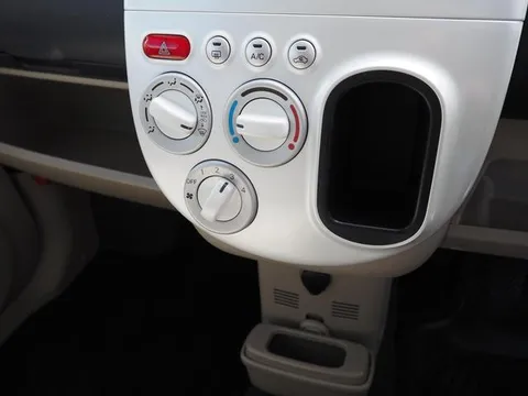Nissan Otti