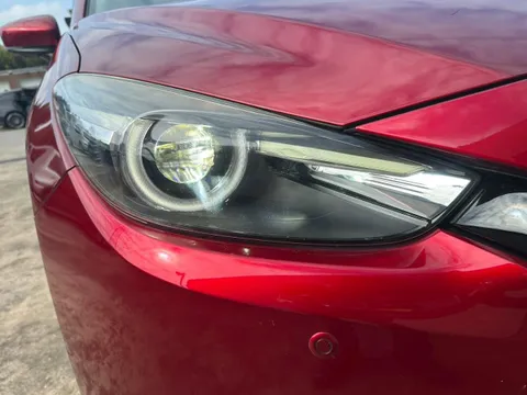 Mazda Axela Sport