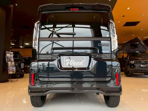 Suzuki Spacia Custom
