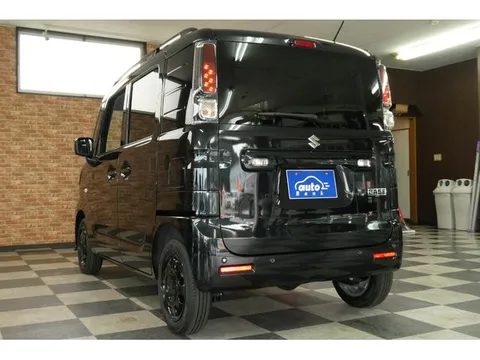 Suzuki Spacia Base