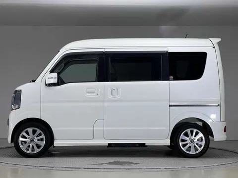 Nissan Clipper Rio