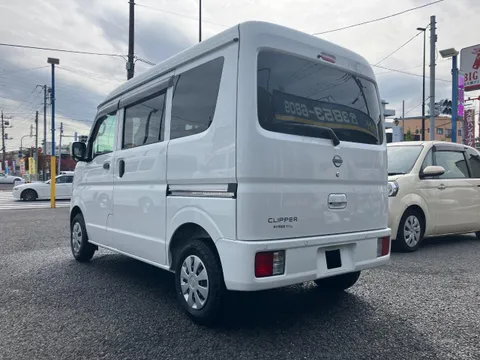 Nissan Clipper