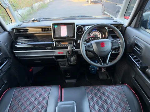 Suzuki Spacia Custom